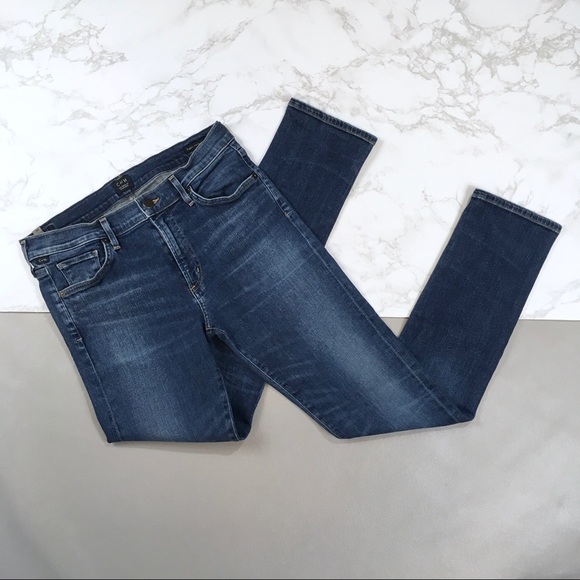 Citizens Of Humanity Denim - Citizens of Humanity Agnes Slim Straight Jeans